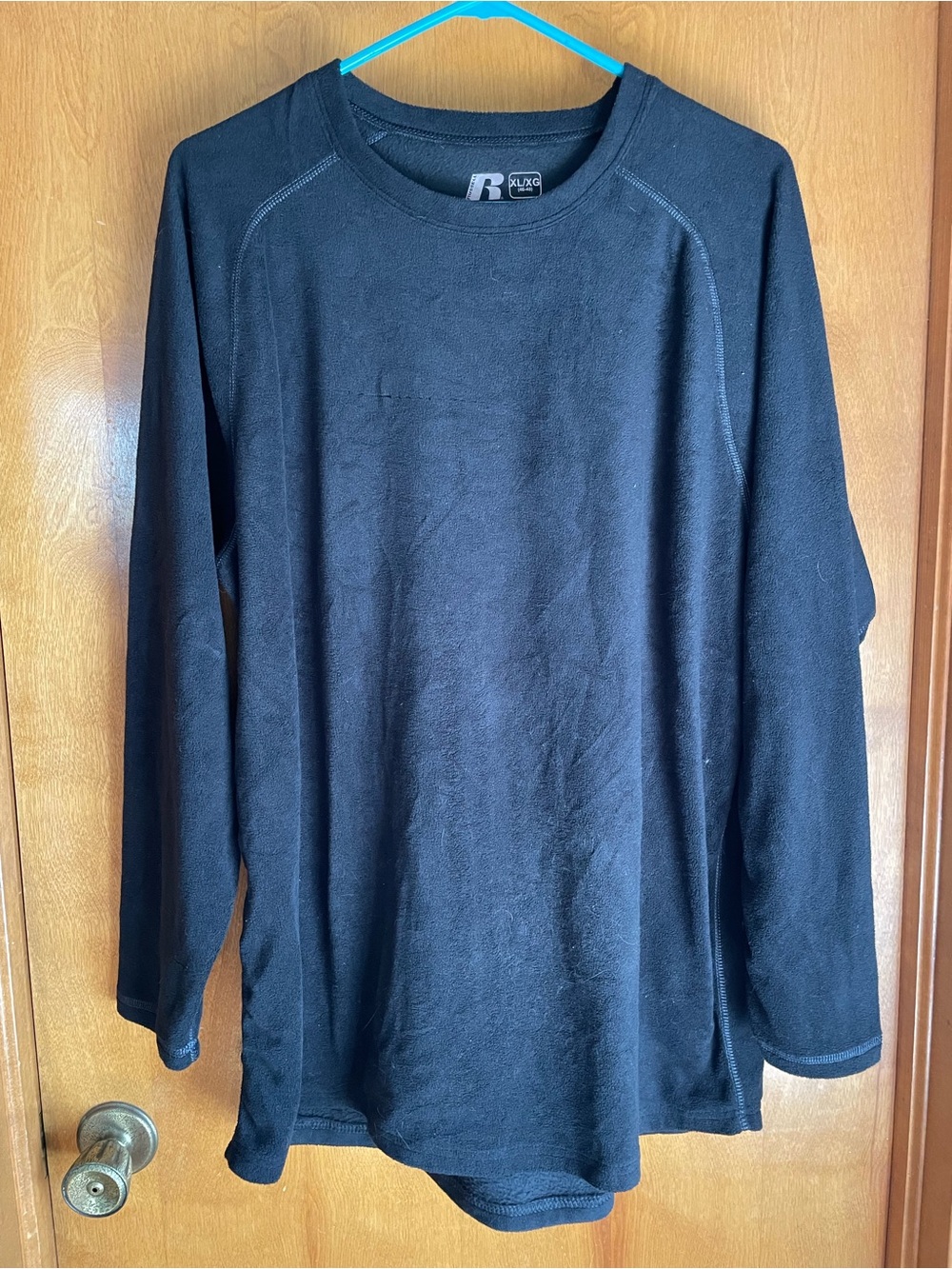 Russell Athletic Black Long-Sleeve Crewneck Shirt